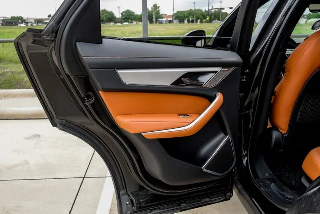 2026 Jaguar F-Pace R-Dynamic S - Photo 55