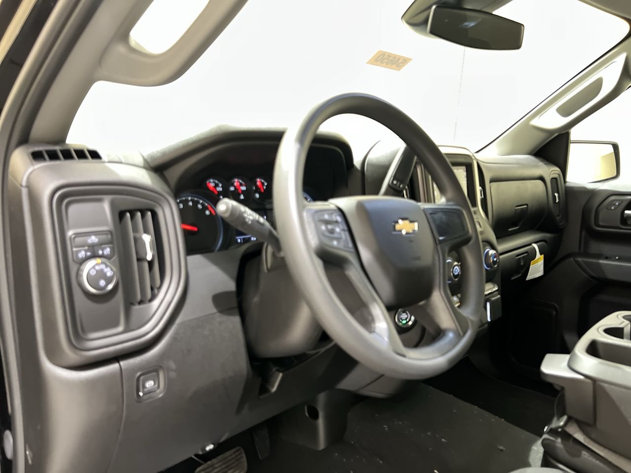 2025 Chevrolet Silverado 1500 Custom - Photo 46