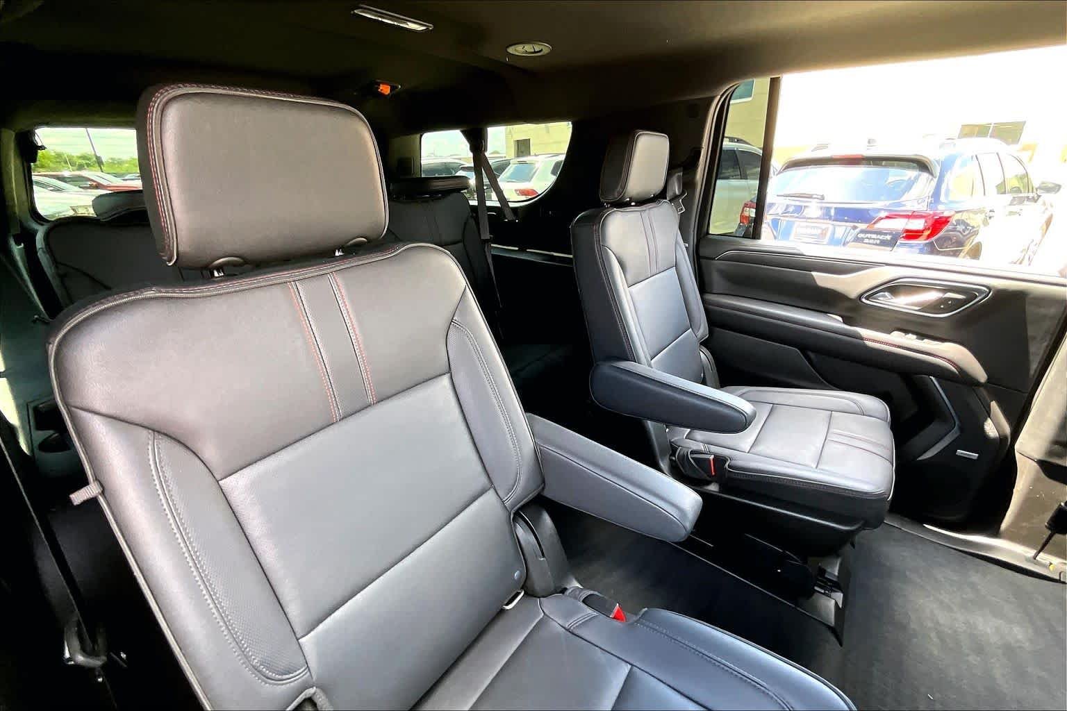 Used 2021 Midnight Blue Metallic Chevrolet RST image 18