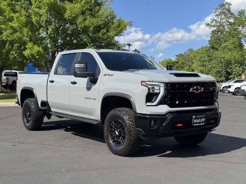 Used 2024 Gray Chevrolet ZR2 image 2