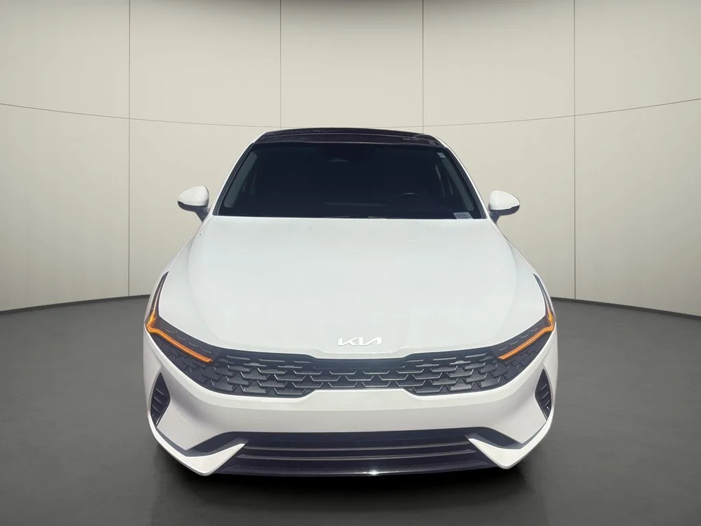 Used 2024 White Kia EX image 2