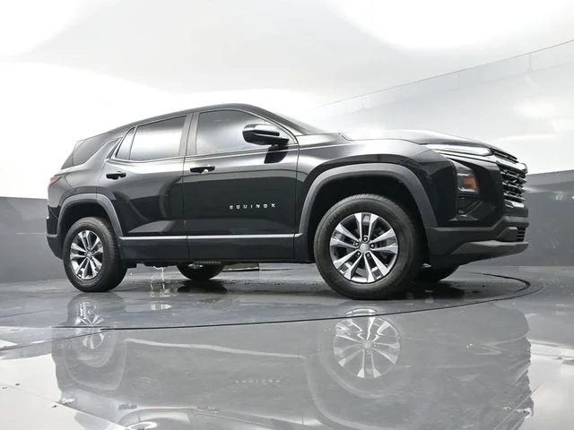 Used 2026 Black Chevrolet LT image 31