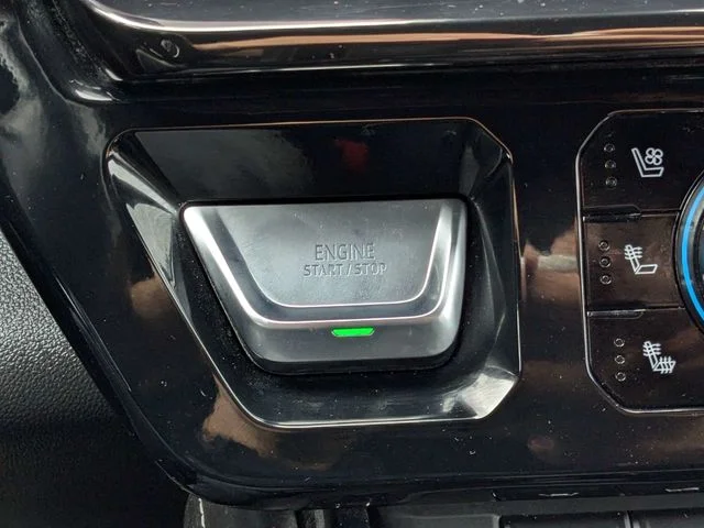 Used 2024 Summit White GMC AT4X image 27