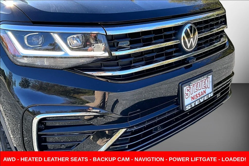 Used 2023 Black Volkswagen 3.6L V6 SEL Premium R-Line image 40