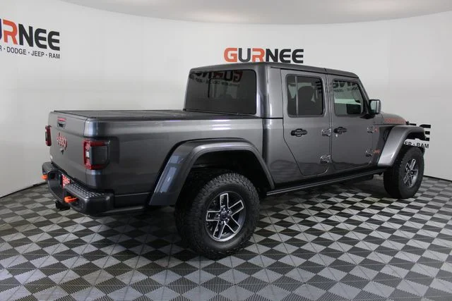 New 2026 Granite Crystal Metallic Clear-Coat Exterior Paint Jeep Mojave X image 35