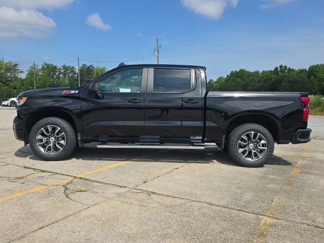 Used 2023 Black Chevrolet RST image 2