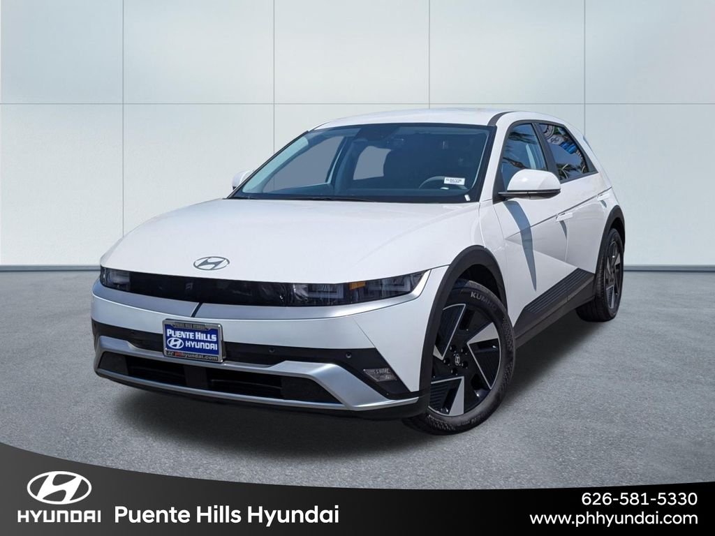 Certified Used 2026 White Hyundai SEL image 1
