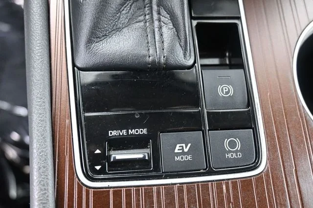 Used 2022 Gray Toyota XLE image 41