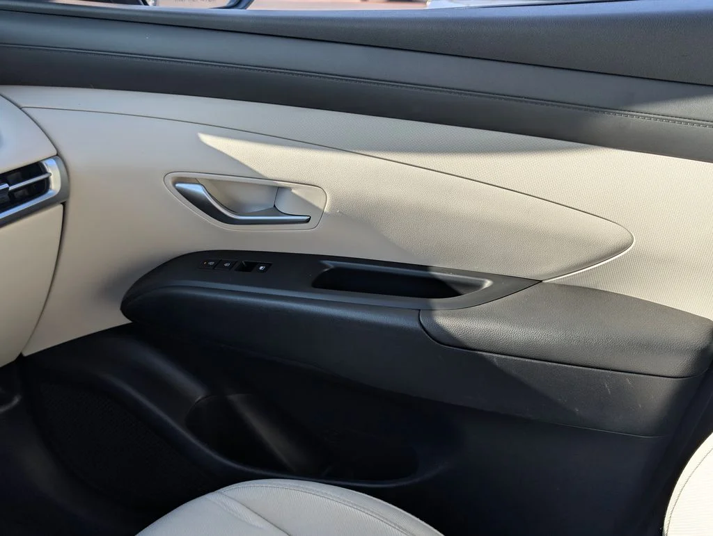 Used 2026 Silver Hyundai SEL image 25