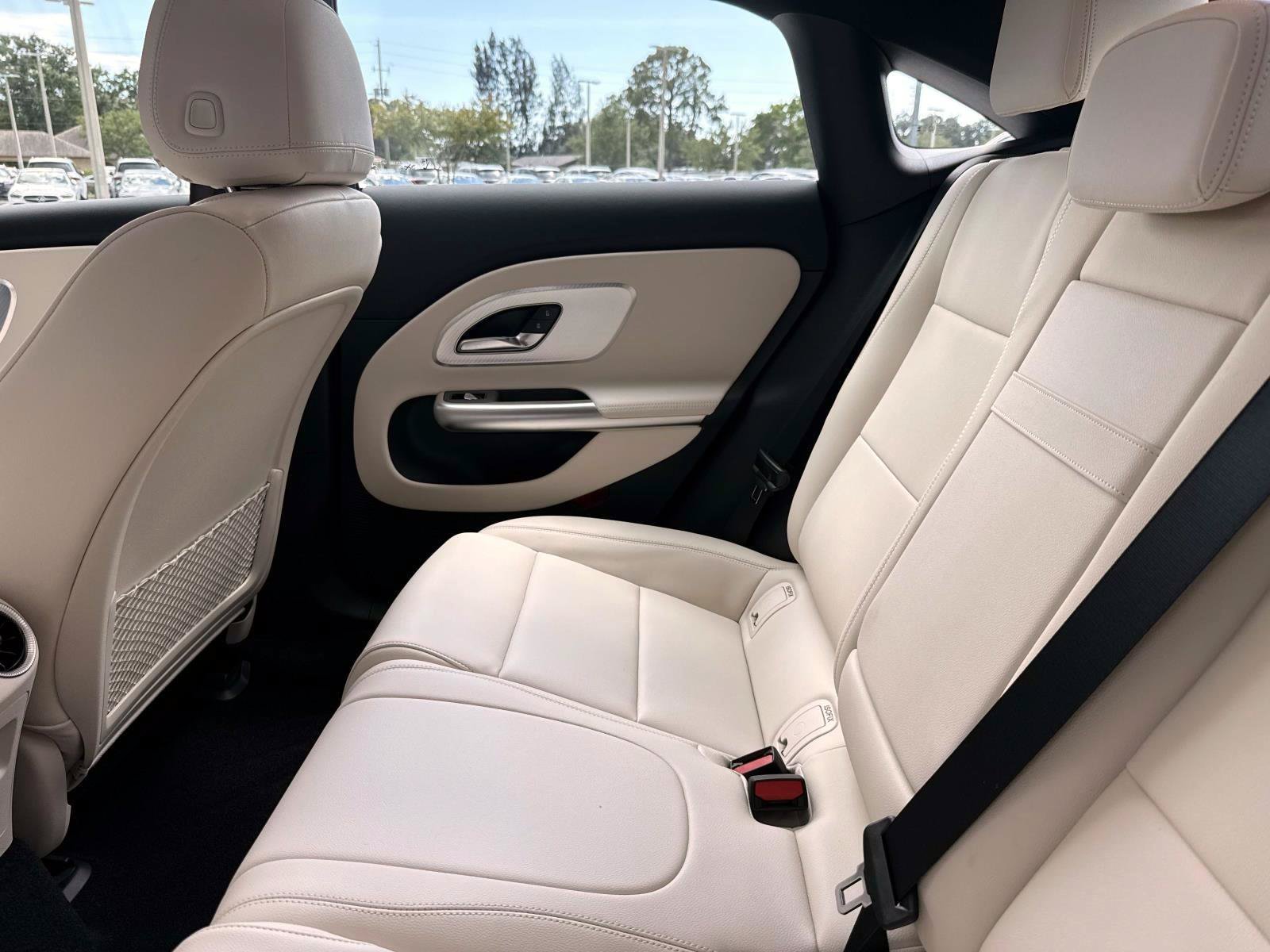 New 2027 Sky Blue Metallic Mercedes-Benz 350 Electric 4MATIC® image 13