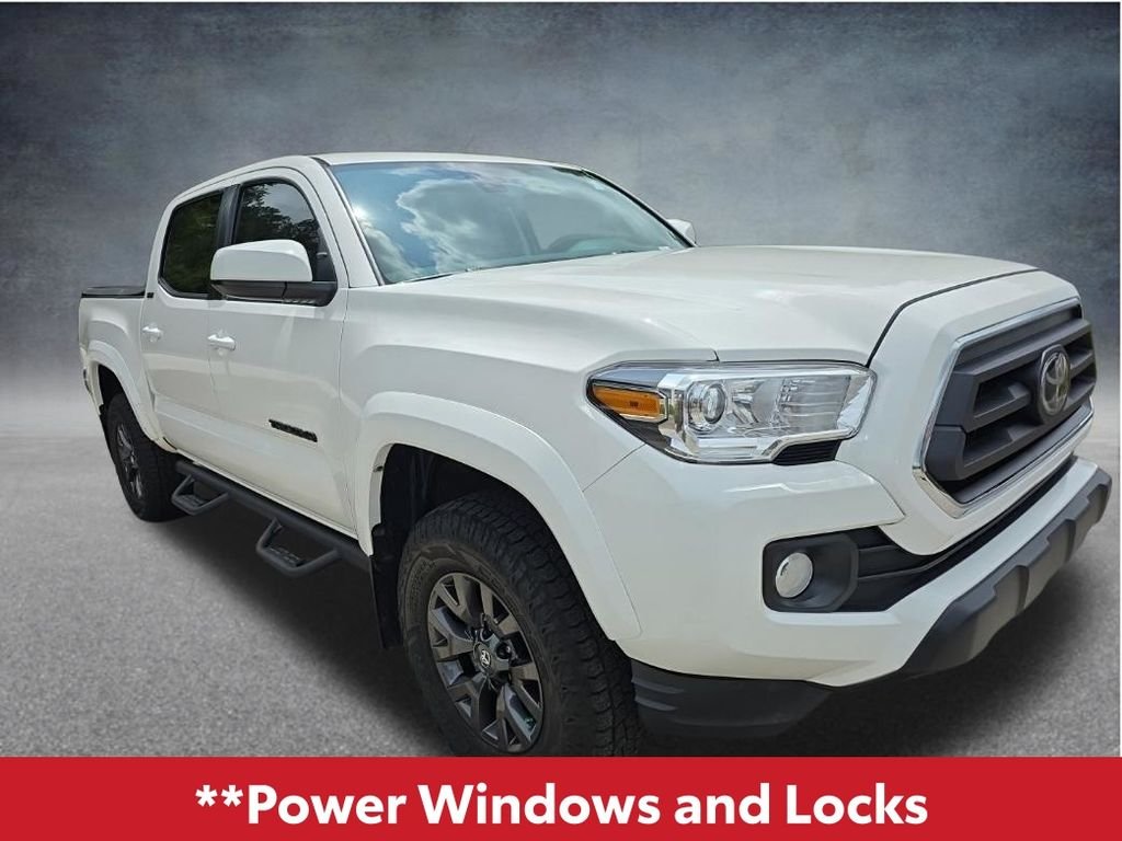 Used 2021 White Toyota SR5 image 11