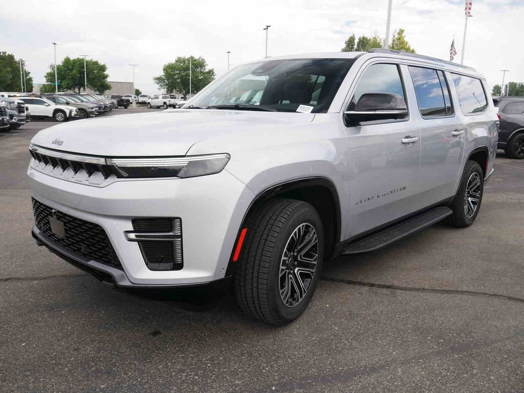 New 2026 Silver Zynith Jeep Grand Wagoneer image 3