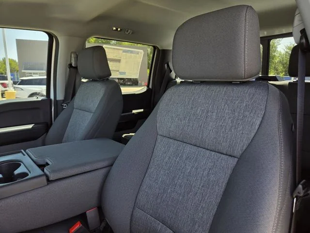 New 2026 Oxford White Ford F-250® XL image 27