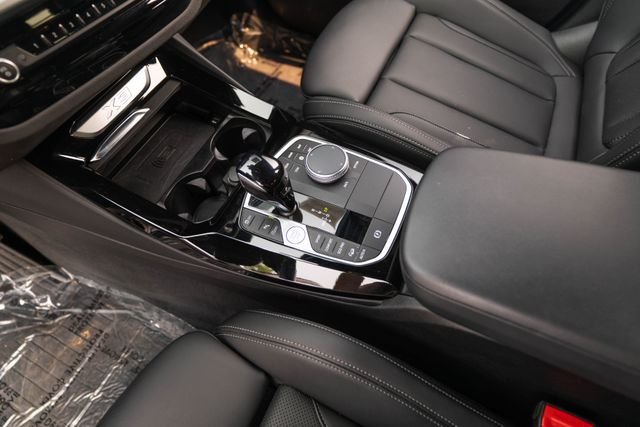 Used 2023 Jet Black BMW xDrive30i image 27