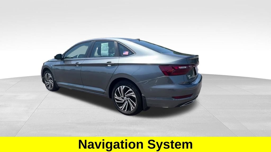 Used 2020 Gray Volkswagen SEL Premium image 10