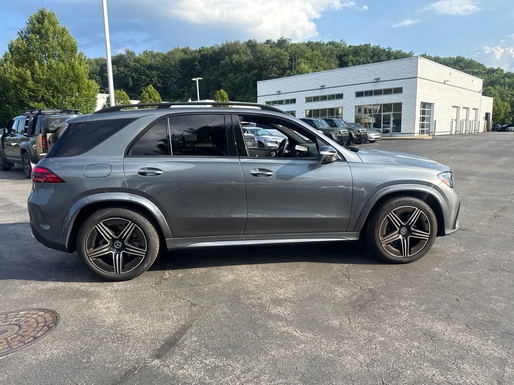 Used 2025 Selenite Gray Metallic Mercedes-Benz GLE 580 image 7