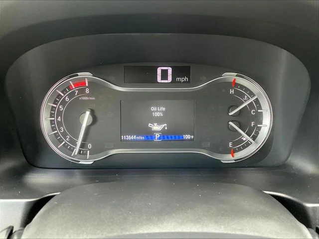 Used 2016  Honda Touring image 8