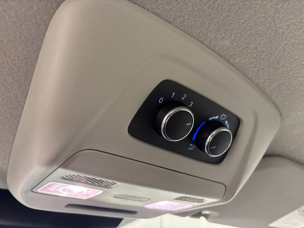 Used 2024 White Ford XLT image 28