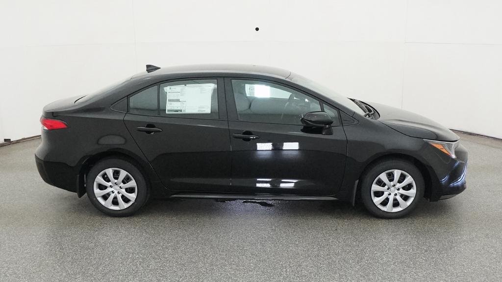 New 2026 Midnight Black Metallic Toyota LE image 22