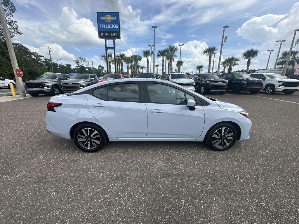 Used 2024 Gray Nissan SV image 17