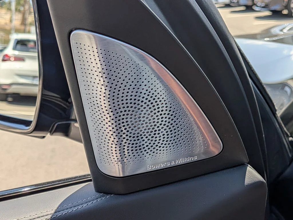 Used 2025 Gray BMW ALPINA XB7 image 12