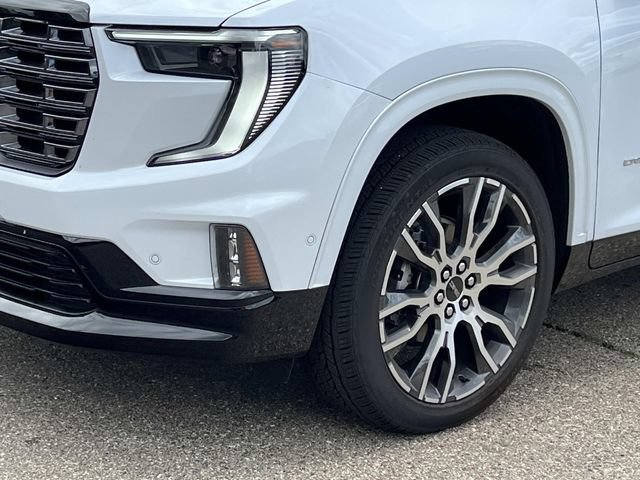 2026 GMC Acadia Denali Ultimate - Photo 9