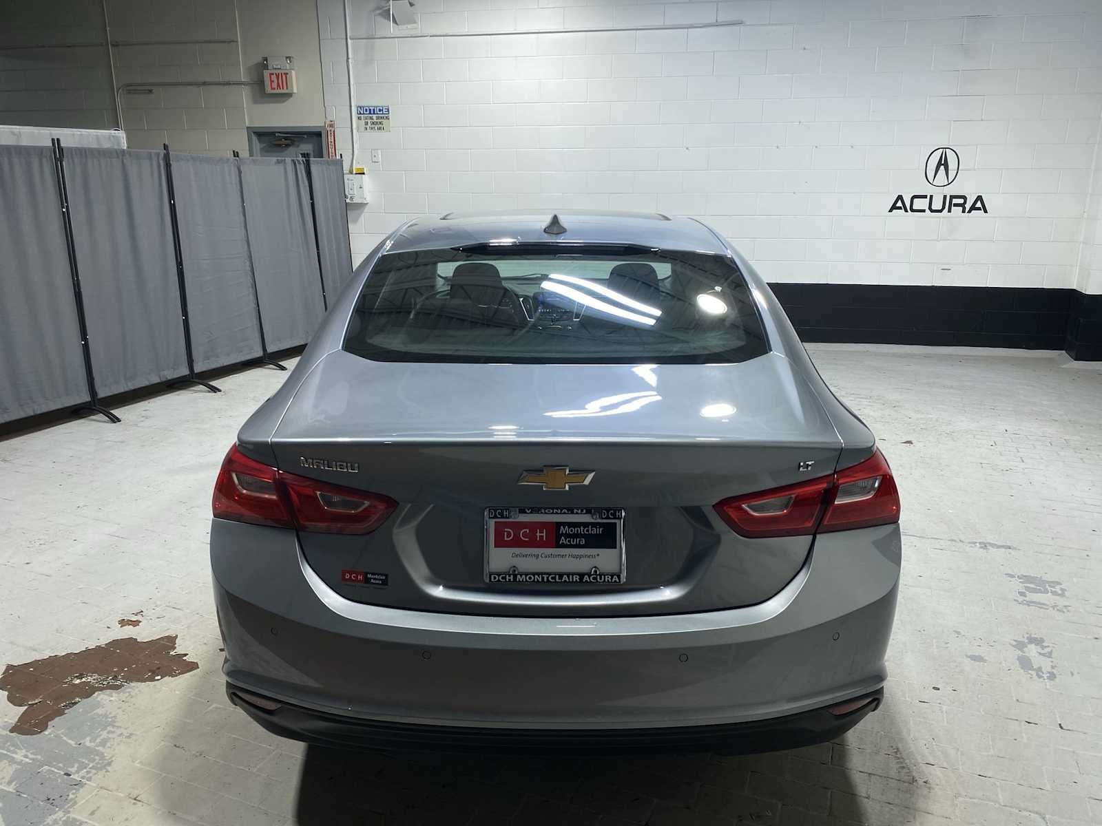 Used 2024 Sterling Gray Metallic Chevrolet LT image 5