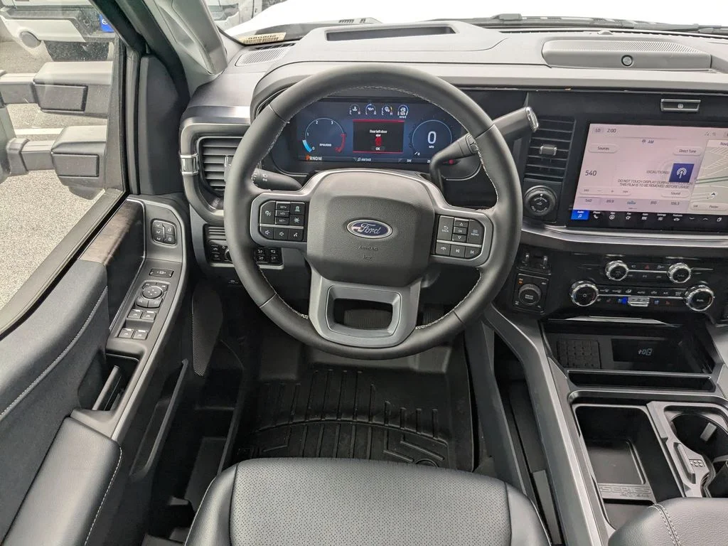 New 2026 Star White Metallic Tri-Coat Ford Lariat image 16