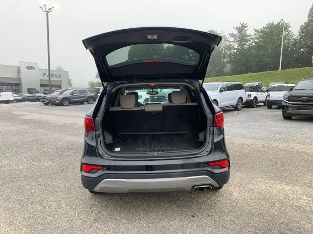 Used 2017 Black Hyundai 2.4 Base image 8