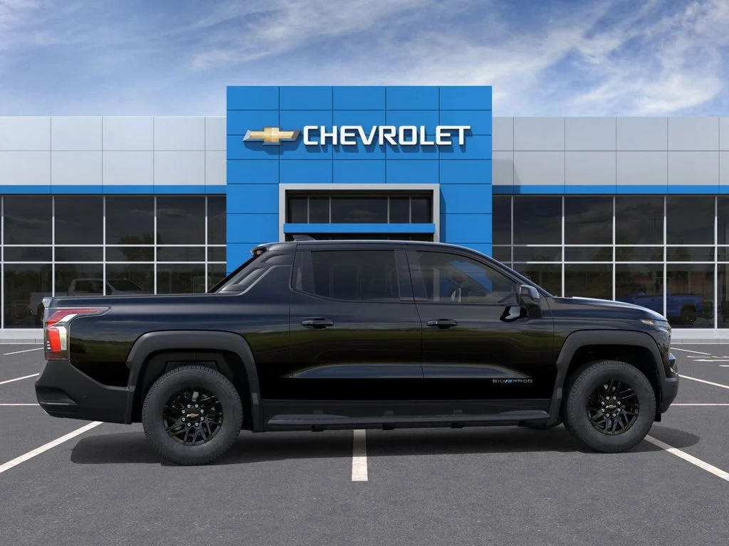 New 2026 Black Chevrolet LT image 5