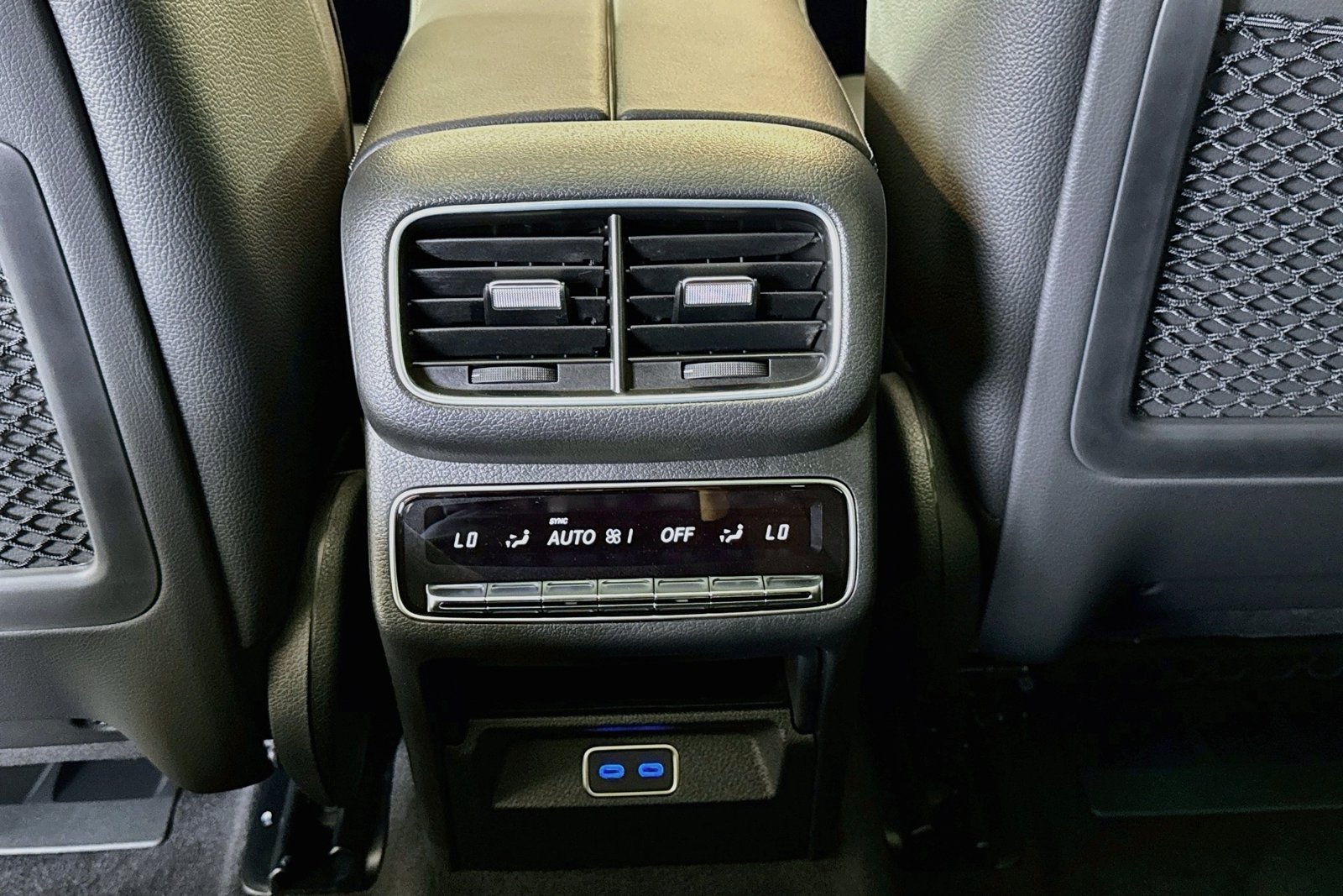 New 2027 Dark Petrol Mercedes-Benz GLE 450 image 23