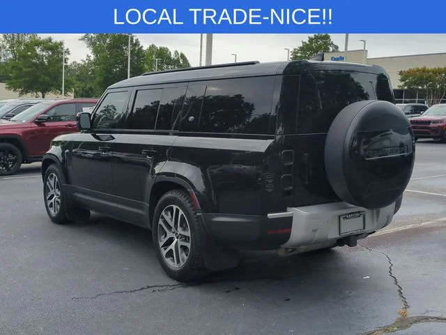 Used 2024  Land Rover S image 3