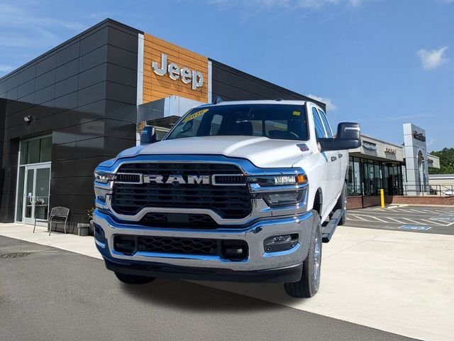 New 2026 Bright White Clear-Coat Exterior Paint RAM Tradesman image 3
