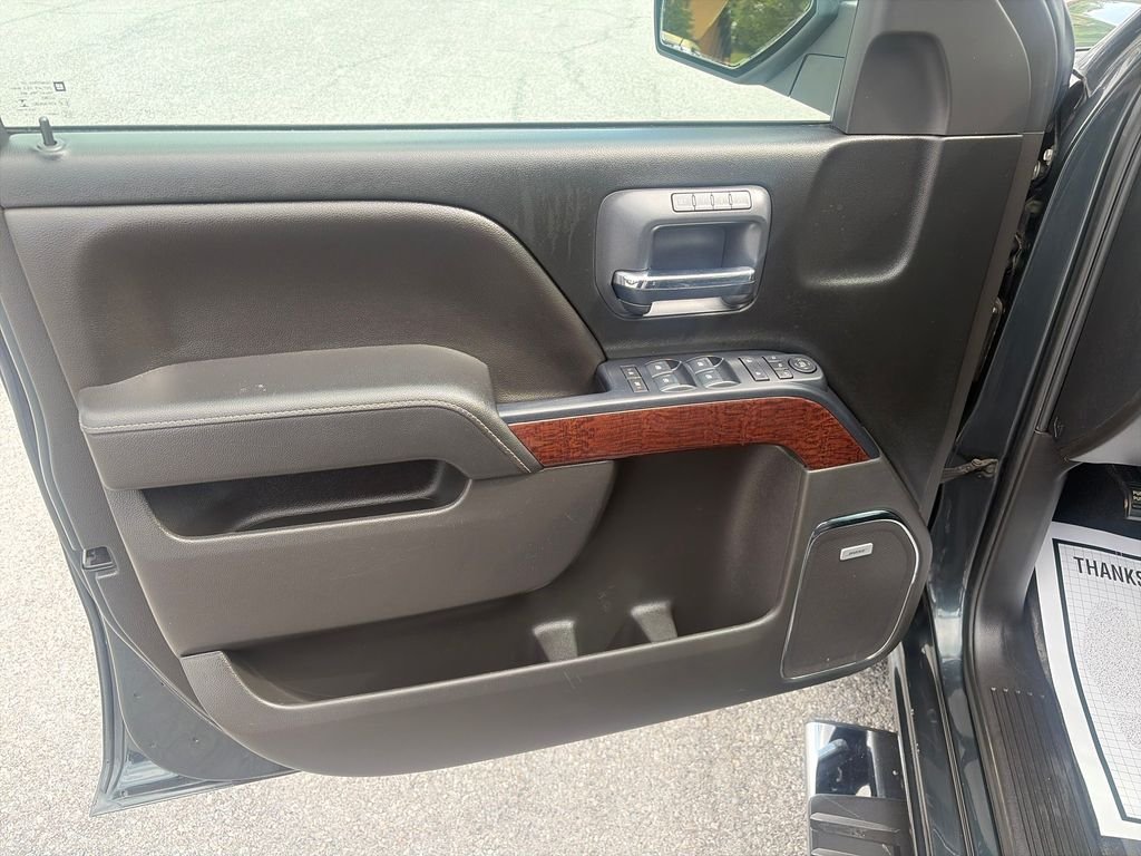 Used 2018 Gray GMC SLT image 11
