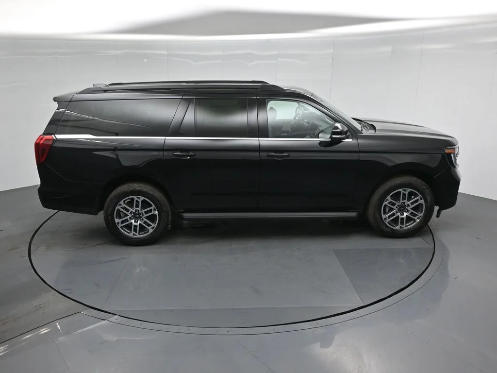 New 2026 Agate Black Metallic Ford Active image 36