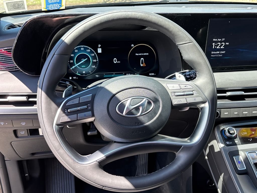Used 2025 Black Hyundai Calligraphy image 29
