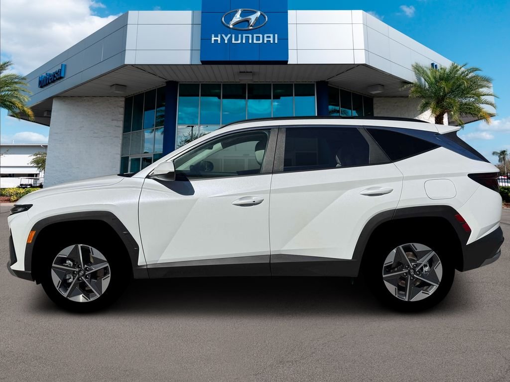 New 2026 White Hyundai SEL AWD image 22