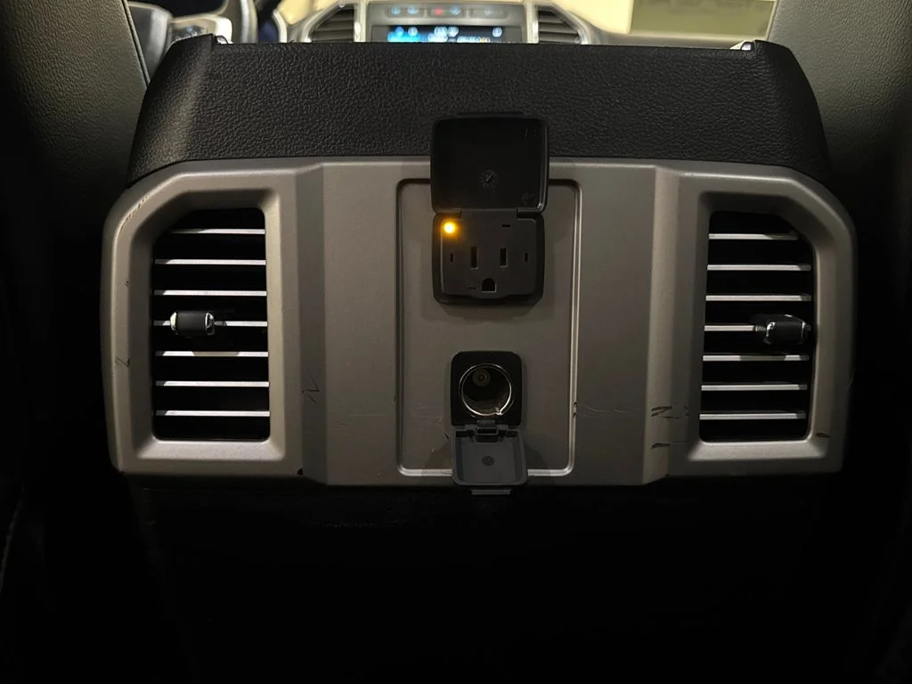 Used 2017  Ford Lariat image 36