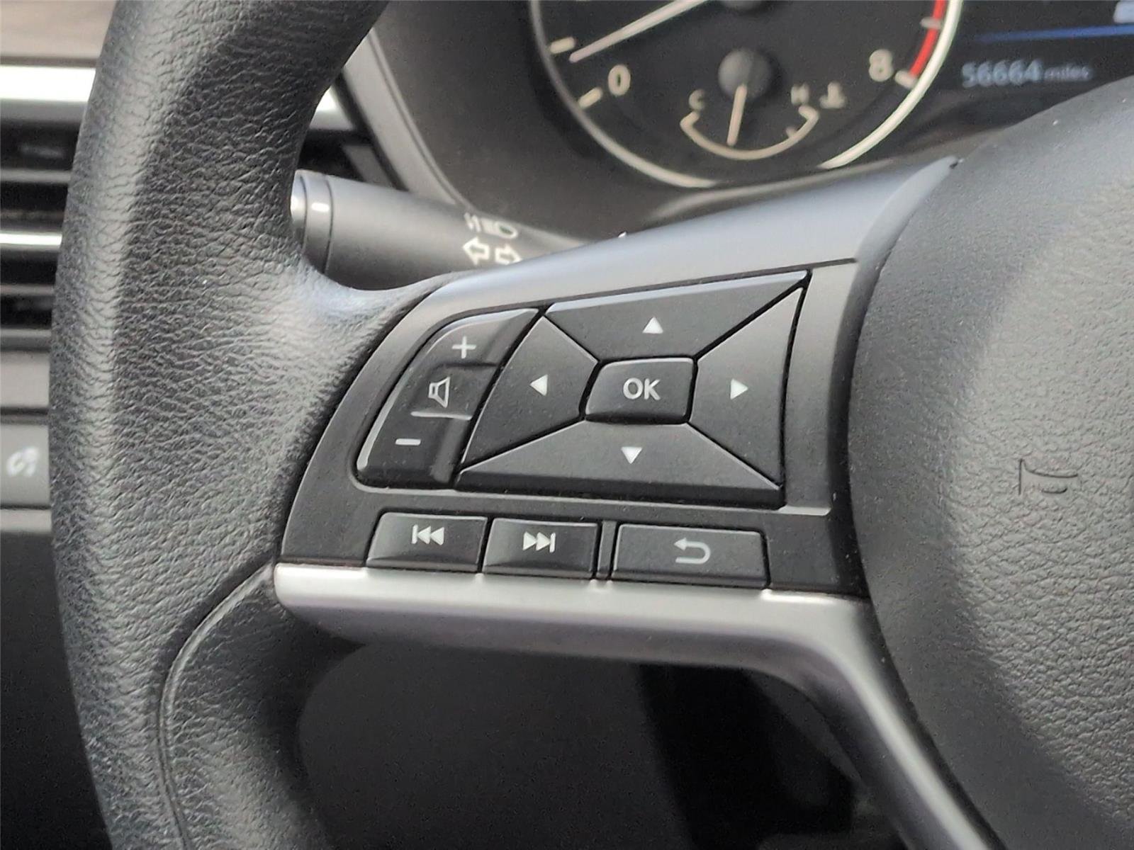 Used 2024 Brilliant Silver Metallic Nissan 2.5 SV image 20