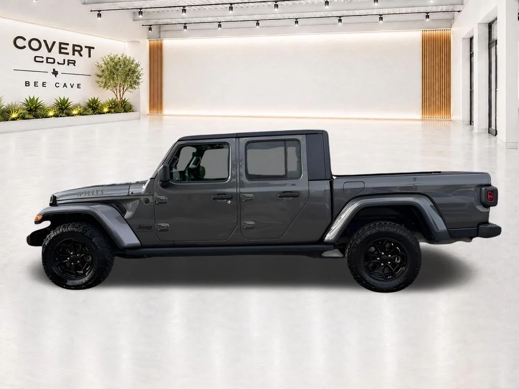 Used 2021 Gray Jeep Willys image 9