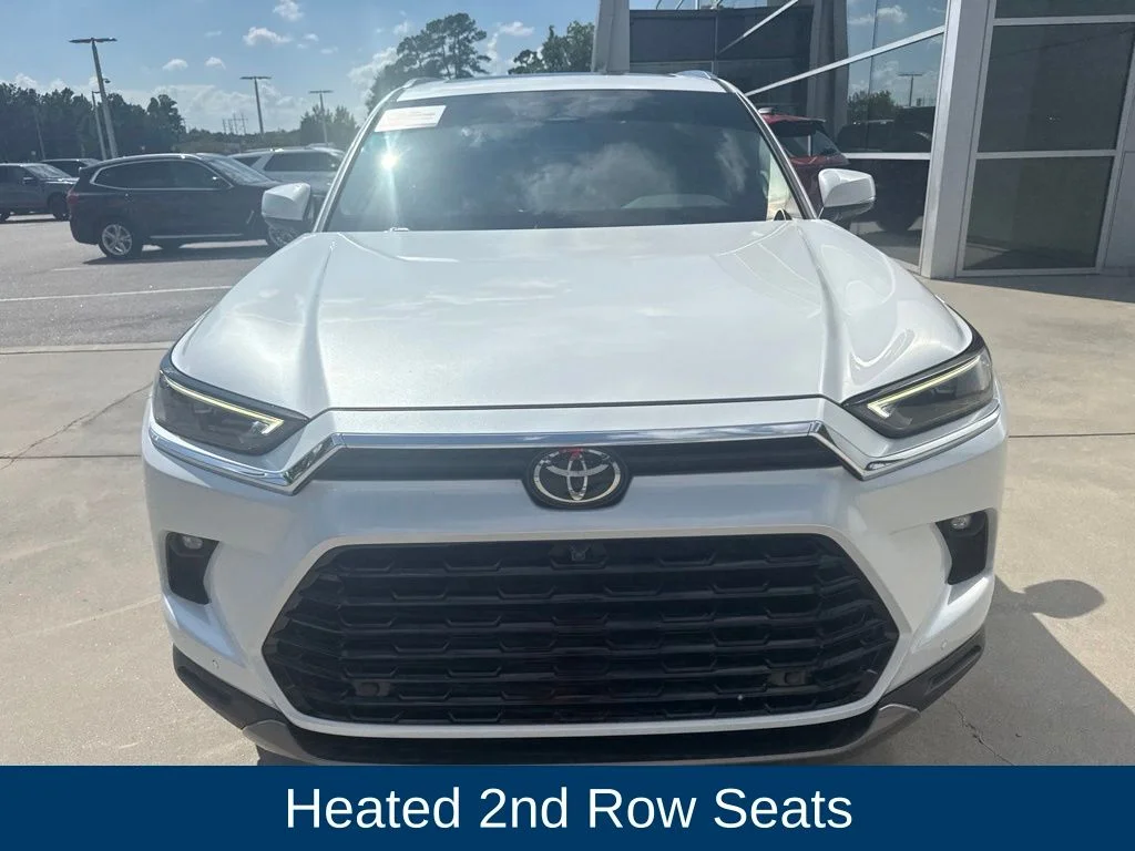 Certified Used 2024 Wind Chill Pearl Toyota Limited image 3