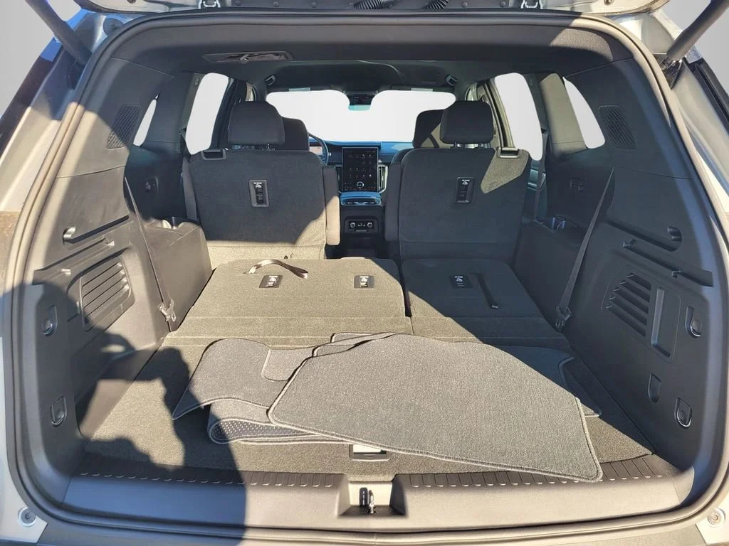 2026 GMC Acadia Elevation - Photo 7