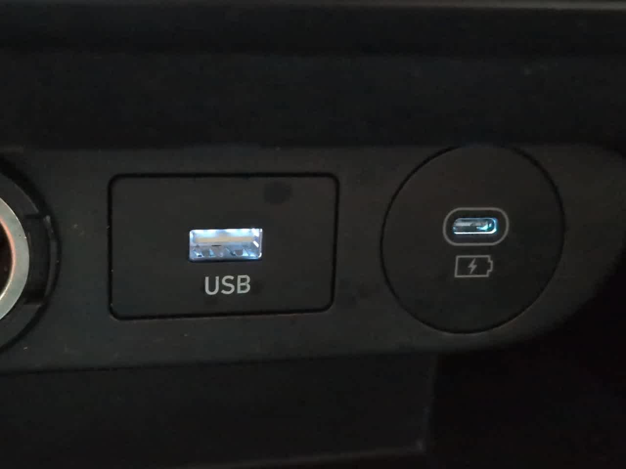 Used 2024 Ultimate Red Metallic Hyundai Blue image 21