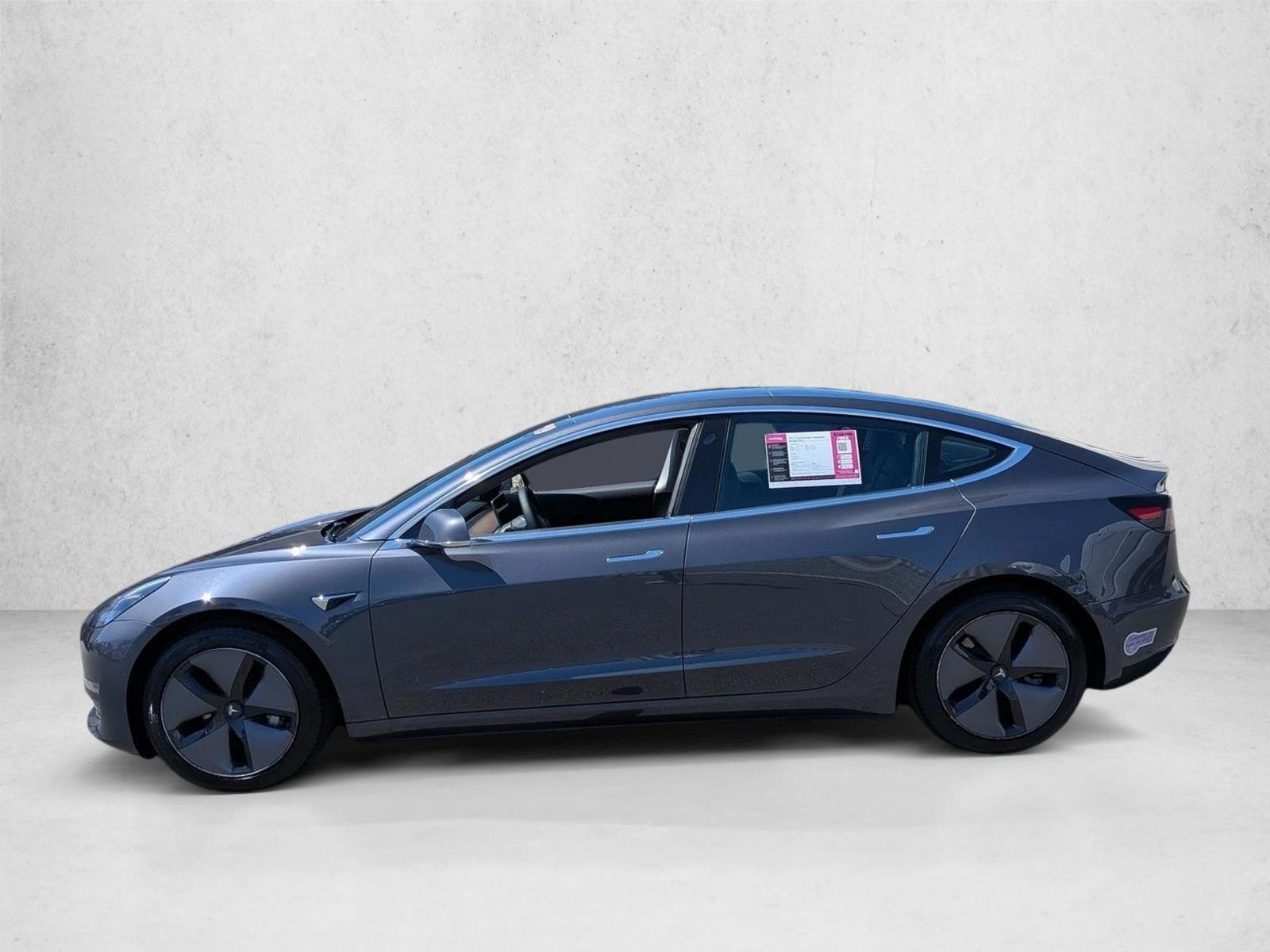 Used 2019 Silver/Gray Tesla Standard Range Plus image 8