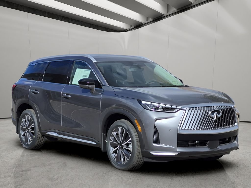 Certified Used 2026 Graphite Shadow INFINITI LUXE image 4