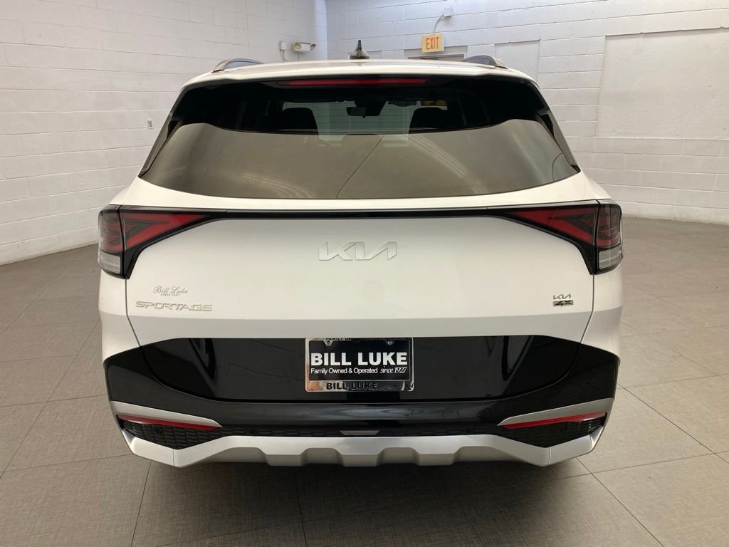 Used 2024 White Kia SX-Prestige image 7