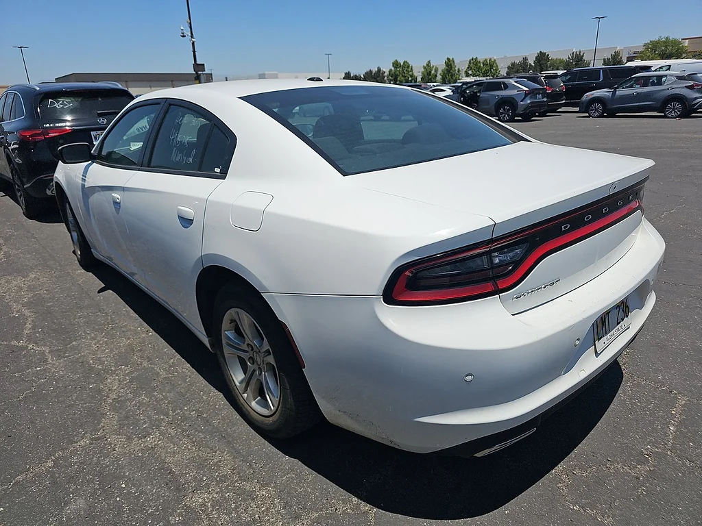 Used 2022 White Knuckle Clear Coat Dodge SXT image 3