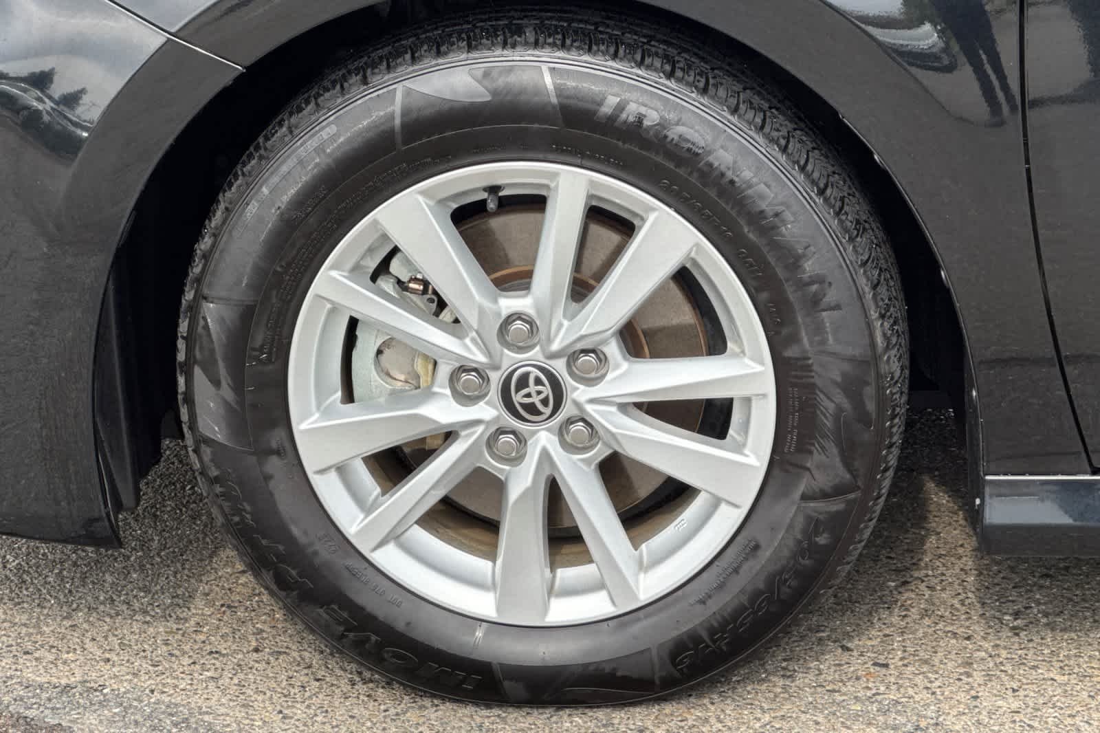 Used 2025 Midnight Black Metallic Toyota LE image 30