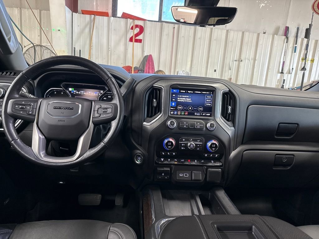 Used 2021 EBONY TWILIGHT METALLIC GMC Denali image 18