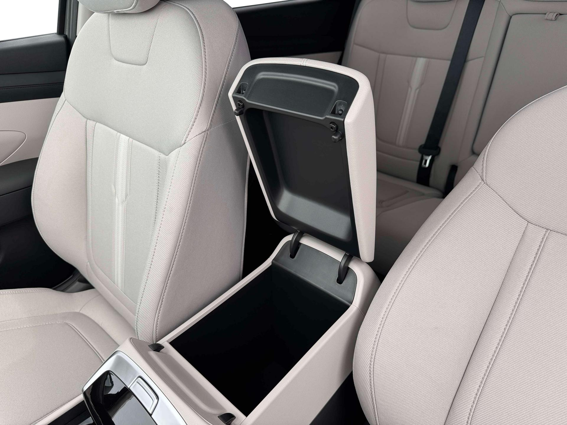 New 2026 Hampton Gray Hyundai SEL FWD image 19